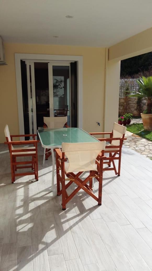 Philippos Hotel Apartments Никиана Экстерьер фото
