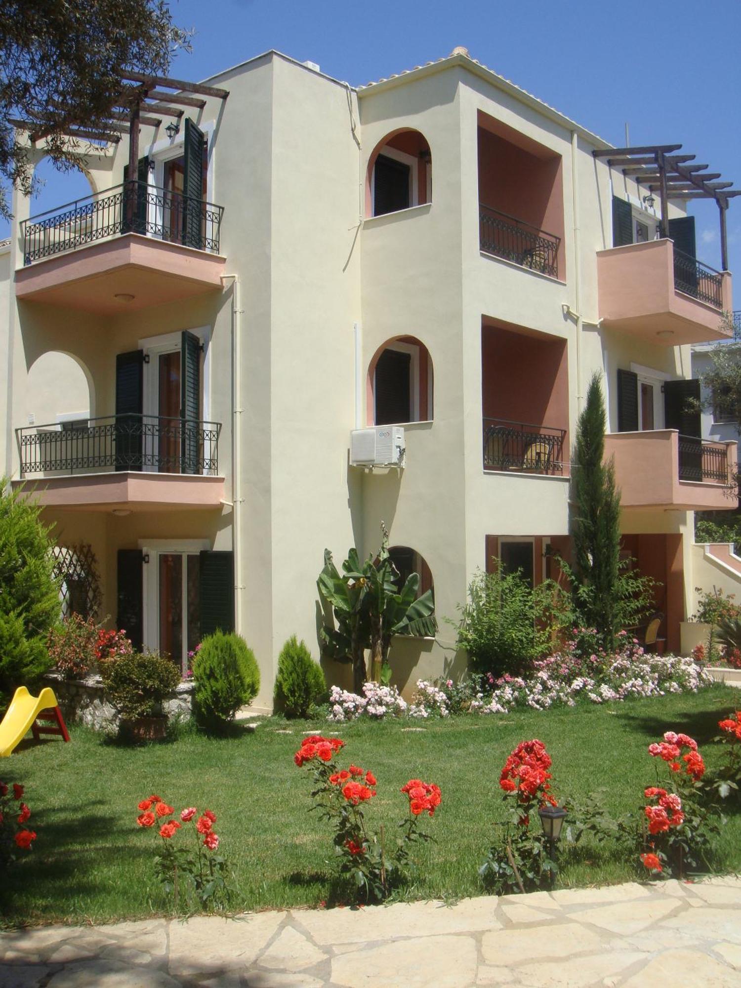 Philippos Hotel Apartments Никиана Экстерьер фото