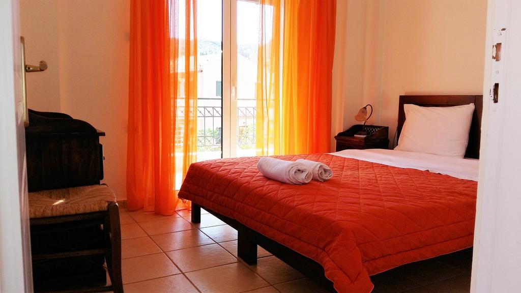 Philippos Hotel Apartments Никиана Экстерьер фото